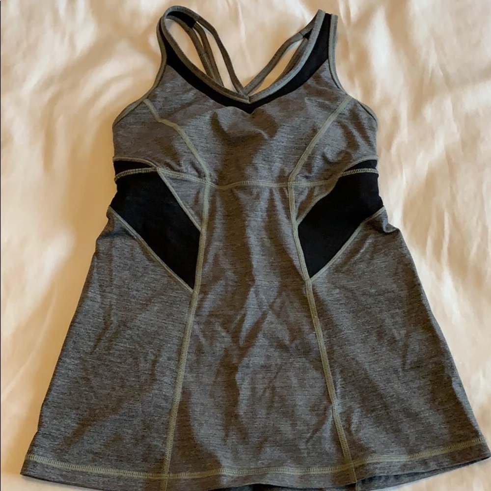 Lululemon tank